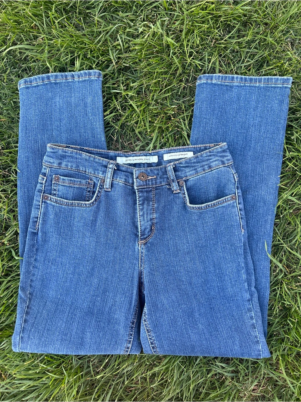 Jones New York Straight Leg Jeans